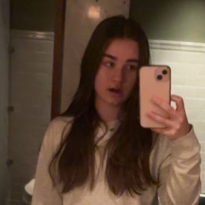 Meet your Posher, Juliette